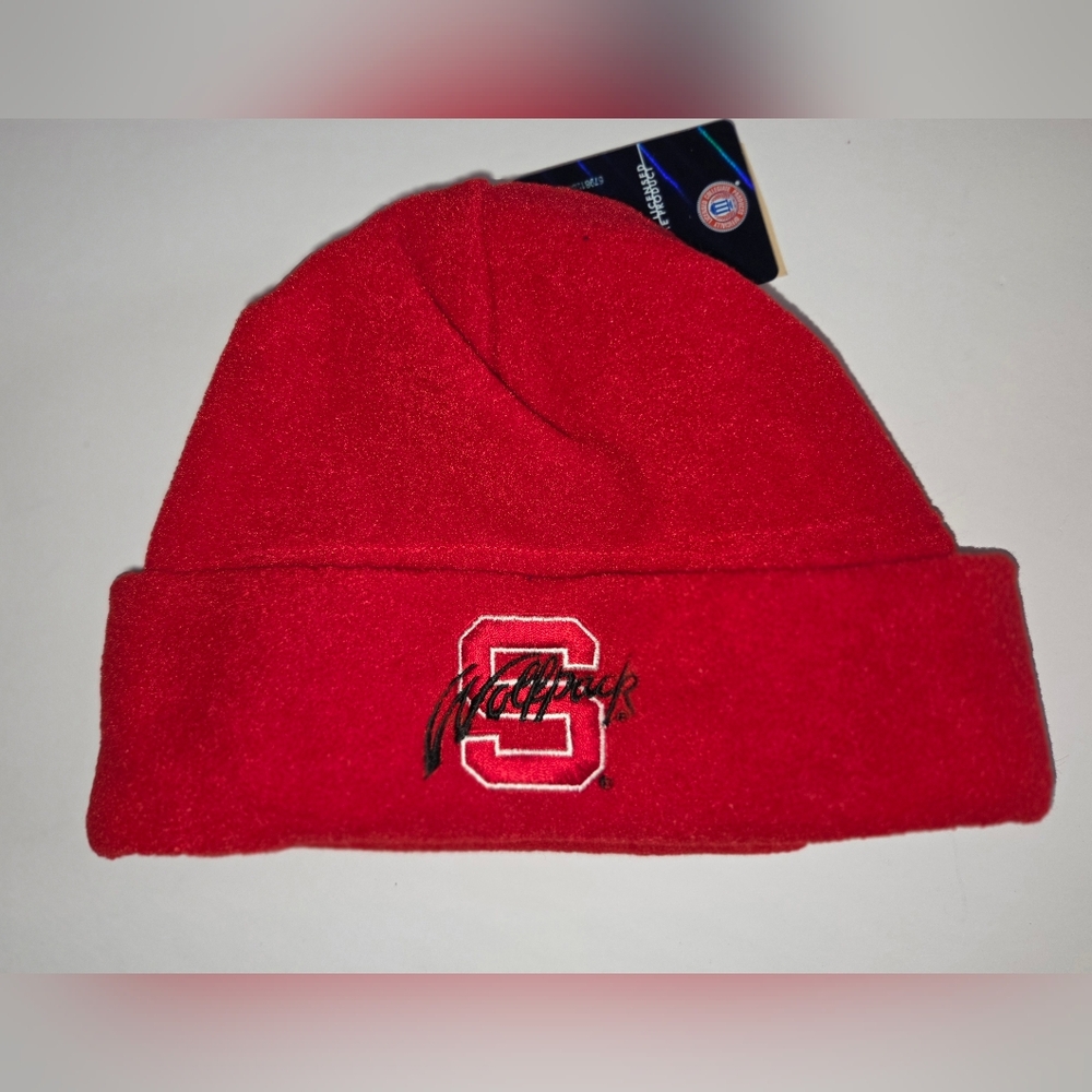 N. CAROLINA STATE WOLFPACK NCAA CUFF CAP, One Size, Fleece,Cuff Cap,Red